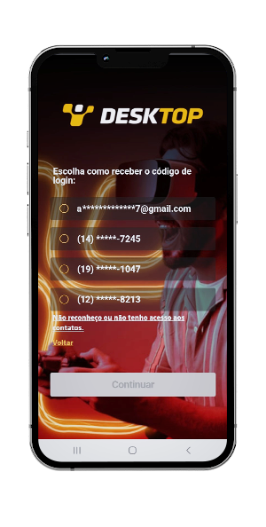 Celular com a tela indicando as opções para receber o código de login para acessar o app da Desktop. Na imagem tem um endereço de e-mail e três telefones de contato do cliente
